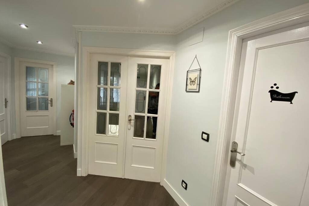 Apartamento Argenta กาสโตร-อูร์เดียเลส ภายนอก รูปภาพ