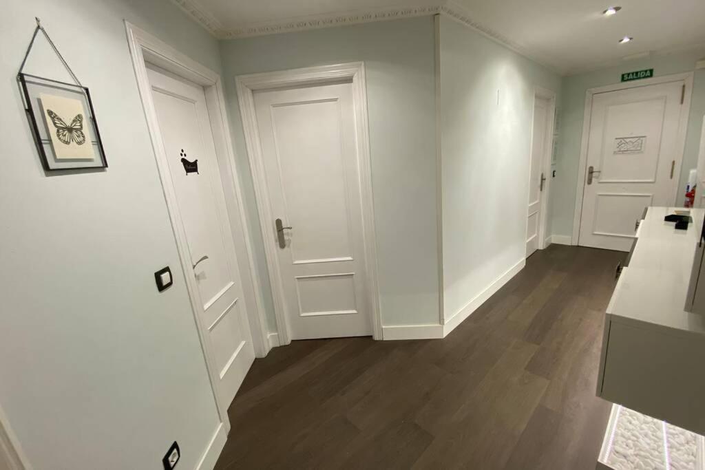 Apartamento Argenta กาสโตร-อูร์เดียเลส ภายนอก รูปภาพ