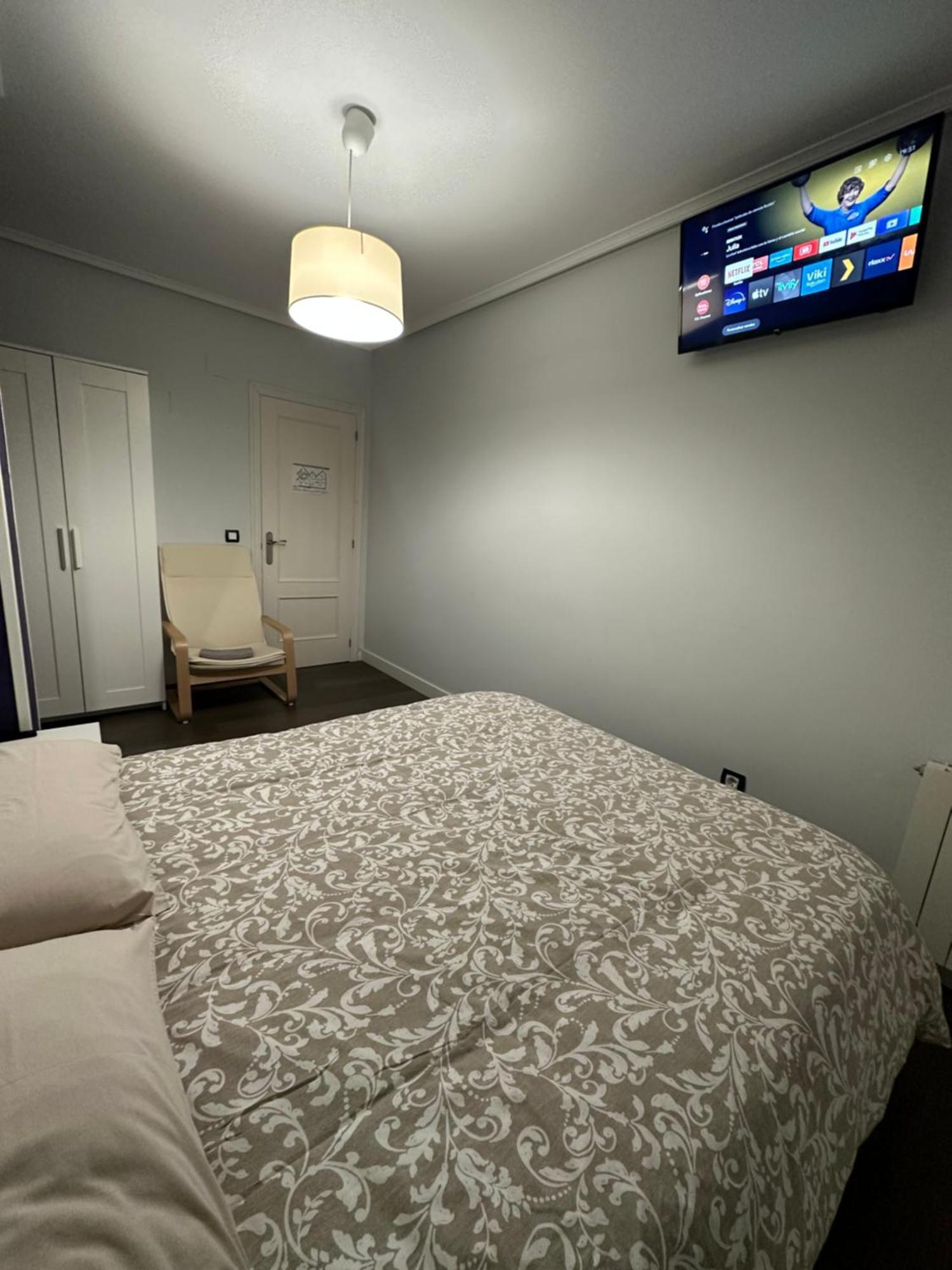 Apartamento Argenta กาสโตร-อูร์เดียเลส ภายนอก รูปภาพ